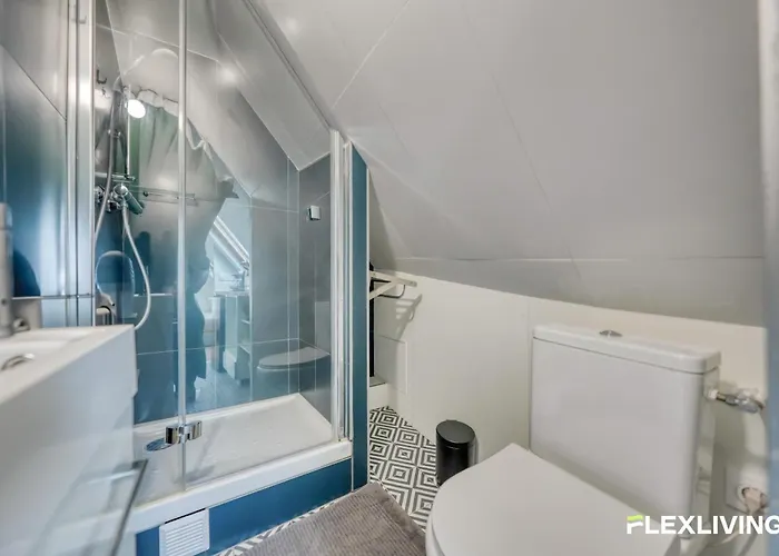 Apartment In The Heart Of Parisian Treasures And Lifestyle *