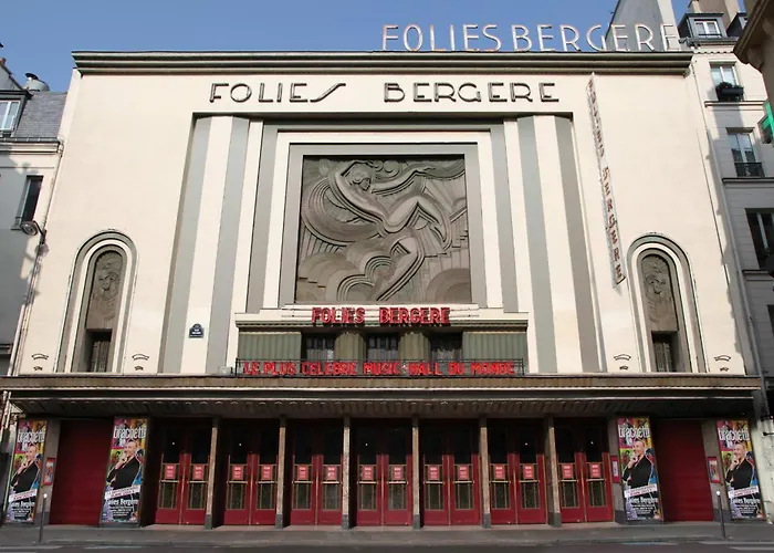 In The Heart Of Parisian Treasures And Lifestyle